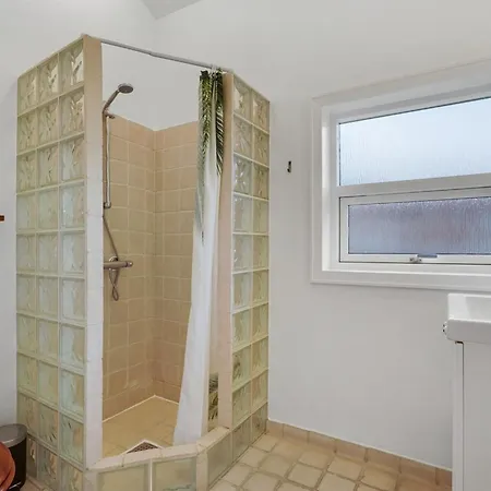 Holmwith - 200m From The Sea By Interhome Casa de Férias *
